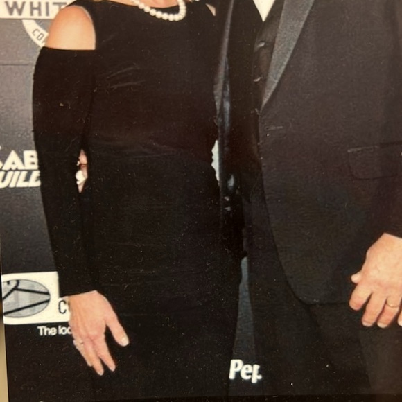 Laundry By Shelli Segal Dresses & Skirts - Cocktail dress. Cold shoulder long sleeve